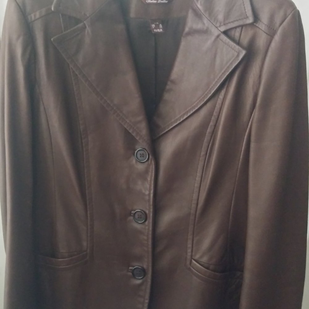 Danier Brown Leather Jacket - Size Large